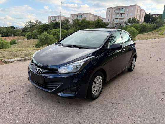HYUNDAI HB20 1.0 COMFORT 12V FLEX 4P MANUAL